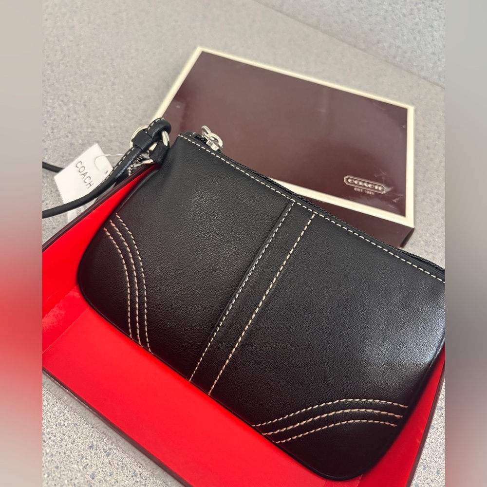 NWT COACH Small Black Soft Smooth Leather Mini Purse Wristlet Bag NEW - Picture 2 of 10